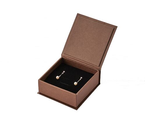 Accessory box for earrings, rings, and necklaces, box with magnet, 20 pieces REP-236