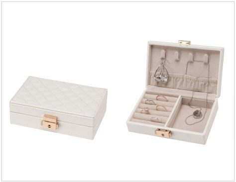 Quilted jewelry box S size with key Lucy collection 5 pieces AO-JB-1565